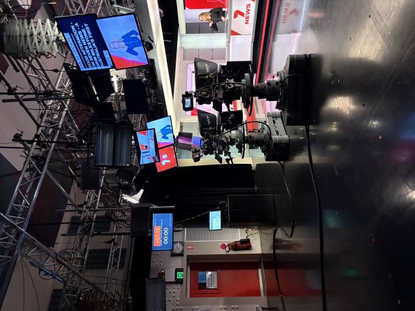 Behind the scenes of the Channel Seven studio